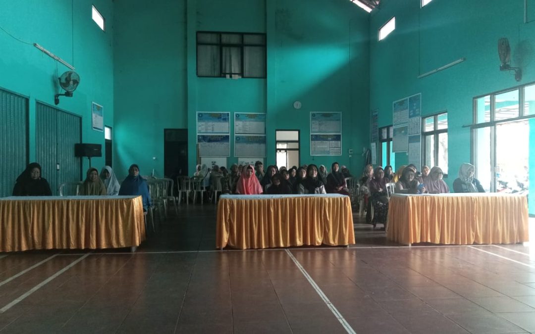 Penyuluhan Penyakit Menular (TBC) Desa Kebanaran