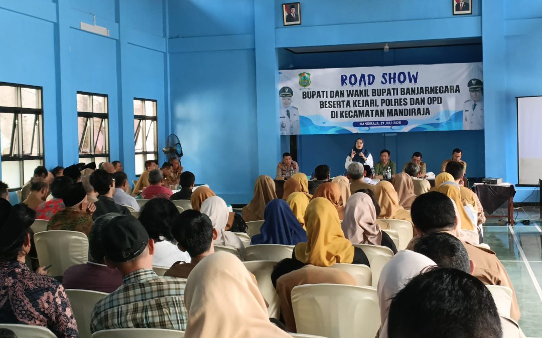 Road Show Bupati dan Wakil Bupati,Kejari,Polres dan OPD Banjarnegara di Kecamatan Mandiraja