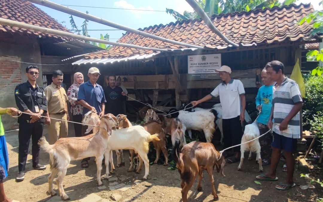 Monev KUBE SRI REJEKI di desa jalatunda